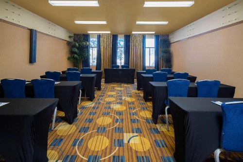 Baymont by Wyndham Las Vegas South Strip image 17