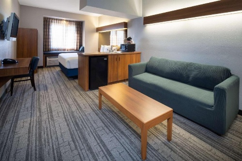 Baymont by Wyndham Las Vegas South Strip image 24