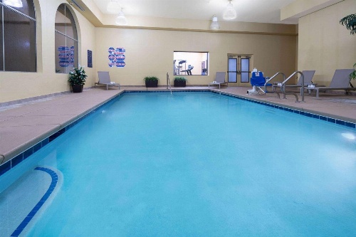 Baymont by Wyndham Las Vegas South Strip image 3