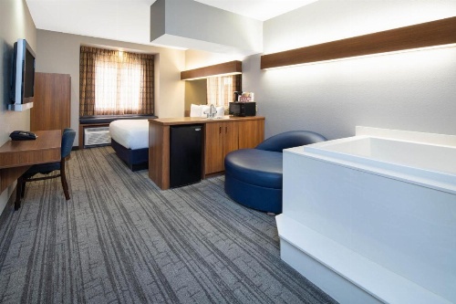 Baymont by Wyndham Las Vegas South Strip image 35