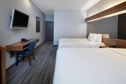 Baymont by Wyndham Las Vegas South Strip image 48